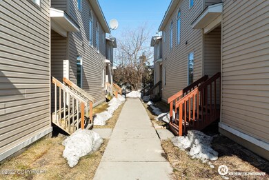 Exterior_9