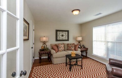 SUNROOM/3RD BEDROOM