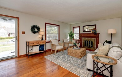 405 Blenheim Rd, Columbus, OH 43214 - photo 5