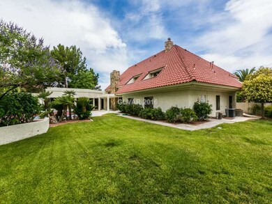 Yard/Garden.