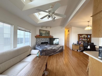 60 Wilson Way unit 43, Milpitas, CA 95035 - photo 3