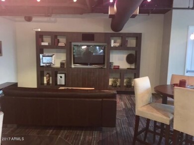 1 Lex Lounge 2