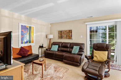 6504 Riverfront Dr unit 6504, Palmyra, NJ 08065 - photo 7