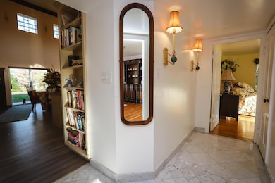 8494 Winchester Rd-0011