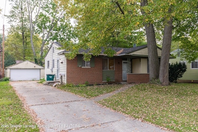 2039_Holly_Way_MAX-4