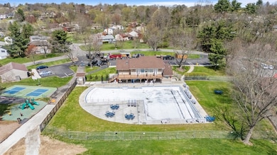 Pool / Clubhouse area