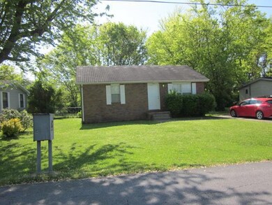 102 Big Blue Ct, Hopkinsville, KY 42240 - photo 2
