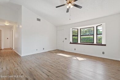 5942 Banbury Ave-13