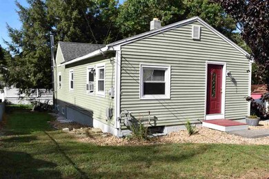 58 Pennichuck St, Nashua, NH 03064 - photo 3