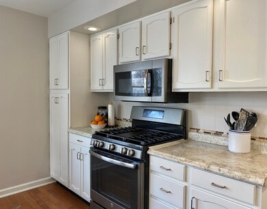 3727 Oriole Ln, Rolling Meadows, IL 60008 - photo 7