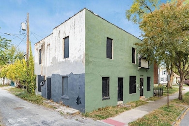 160 E Barthman Ave, Columbus, OH 43207 - photo 3