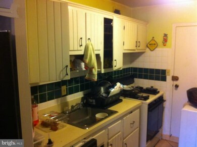 The Seville unit 409, Hyattsville, MD 20782 - photo 6