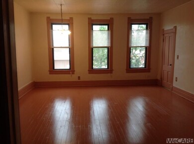 206 1/2 N Main St, Ada, OH 45810 - photo 3