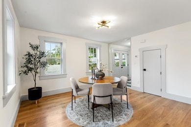 19 Linden St, Marblehead, MA 01945 - photo 5