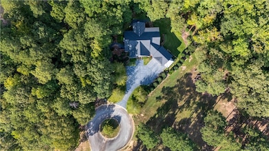 511 Brae Burn Ct, Lanett, AL 36863 - photo 2