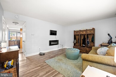 727 Myrtle Ave, Lindenwold, NJ 08021 - photo 5