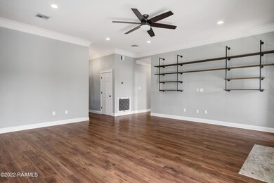 430 E Lafayette -7