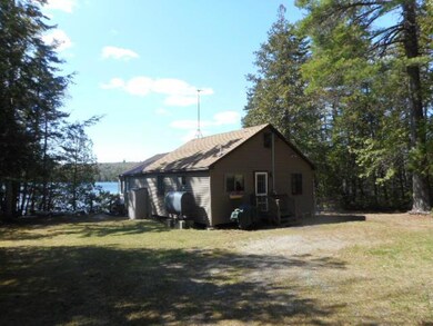 19 Pine Point Rd, Lincoln, ME 04457 - photo 4