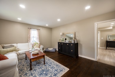 59 N Main St, East Windsor, CT 06088 - photo 7