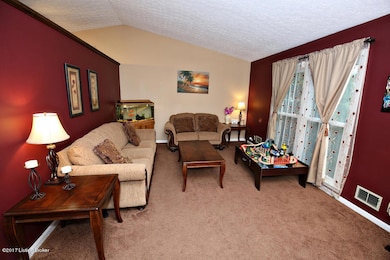 8410 Cloverport Dr, Louisville, KY 40228 - photo 3