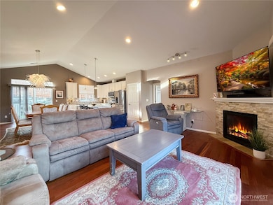 4541 E Broadway, Mount Vernon, WA 98274 - photo 5