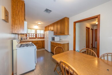 158 Wayne Ave, Houma, LA 70360 - photo 4