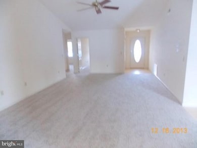 11 Greenbriar Dr, Myerstown, PA 17067 - photo 2