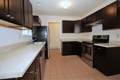 182 Morning Glory Ln, Whiting, NJ 08759 - photo 4