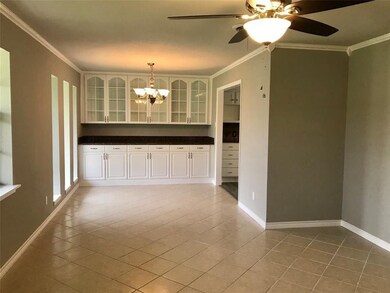 211 Upper Colorado Dr, Bay City, TX 77414 - photo 3