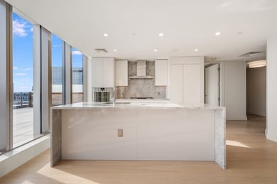 EchelonSeaport Towers 1 & 2 unit PH 1B, Boston, MA 02210 - photo 7