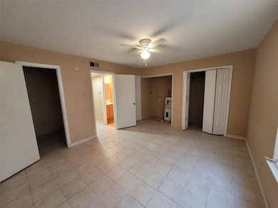 6001 Reims Rd unit 405, Houston, TX 77036 - photo 5