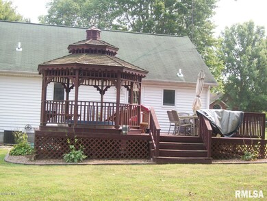 104 Tuttle Dr, Harrisburg, IL 62946 - photo 2