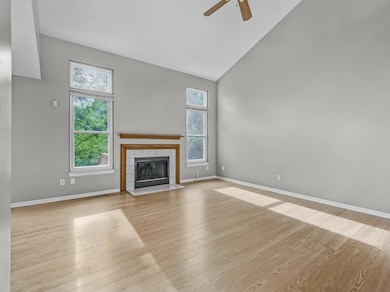 3201 Kilburn Park Cir, Ann Arbor, MI 48105 - photo 3