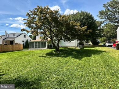 208 Woodlawn Dr, Lansdale, PA 19446 - photo 7