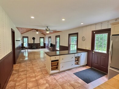 987 Dunbar Hill Rd, Grantham, NH 03753 - photo 5