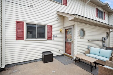 10654 Hummingbird St NW, Coon Rapids, MN 55433 - photo 2