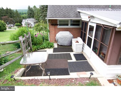 776 Fairmont Ave, Mohnton, PA 19540 - photo 5