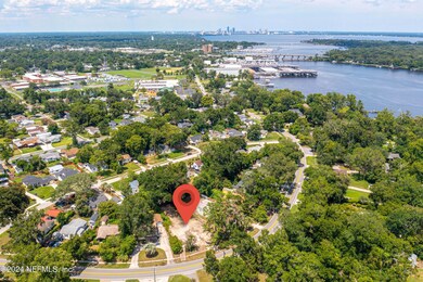 2935 Lake Shore Blvd-5 With Marker
