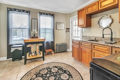 83 Derryfield Ave, Springfield, MA 01118 - photo 7