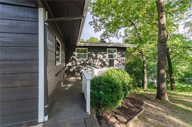 7 Deane Cir, Bella Vista, AR 72715 - photo 3