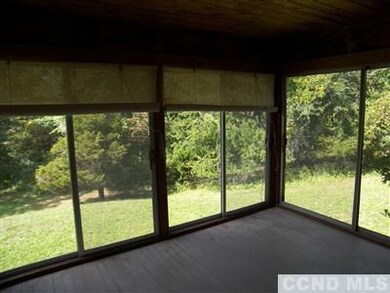 289 Starbarrack Rd, Red Hook, NY 12571 - photo 5