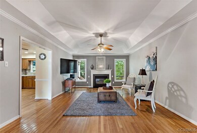 HUGE living room. 20' x 15'.