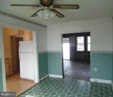 1059 Church St, Brooklyn, MD 21225 - photo 5