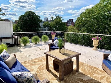 321 Hammond Pond Pkwy unit 401, Chestnut Hill, MA 02467 - photo 2