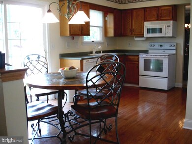 141 Meadow Ln, Dublin, PA 18917 - photo 7