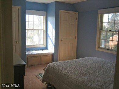 8611 Lancaster Dr, Bethesda, MD 20814 - photo 7