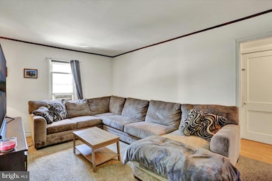 30 N Dwight St, Reading, PA 19609 - photo 5