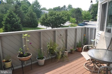 2215 Lowells Glen Rd unit L, Parkville, MD 21234 - photo 6