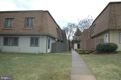 3828 Joshua Place unit B, Alexandria, VA 22309 - photo 3