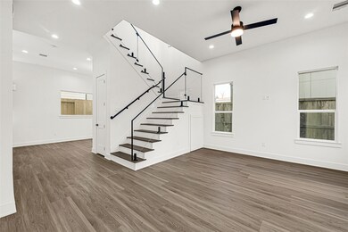 2591 Paul Quinn St, Houston, TX 77091 - photo 2